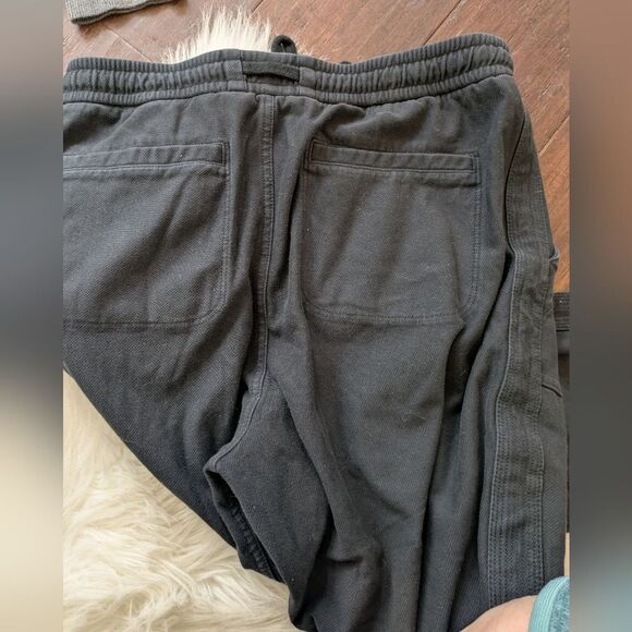 Athleta Farallon Joggers Black Jogger Pants Sweatpants Size 6 - Picture 7 of 7